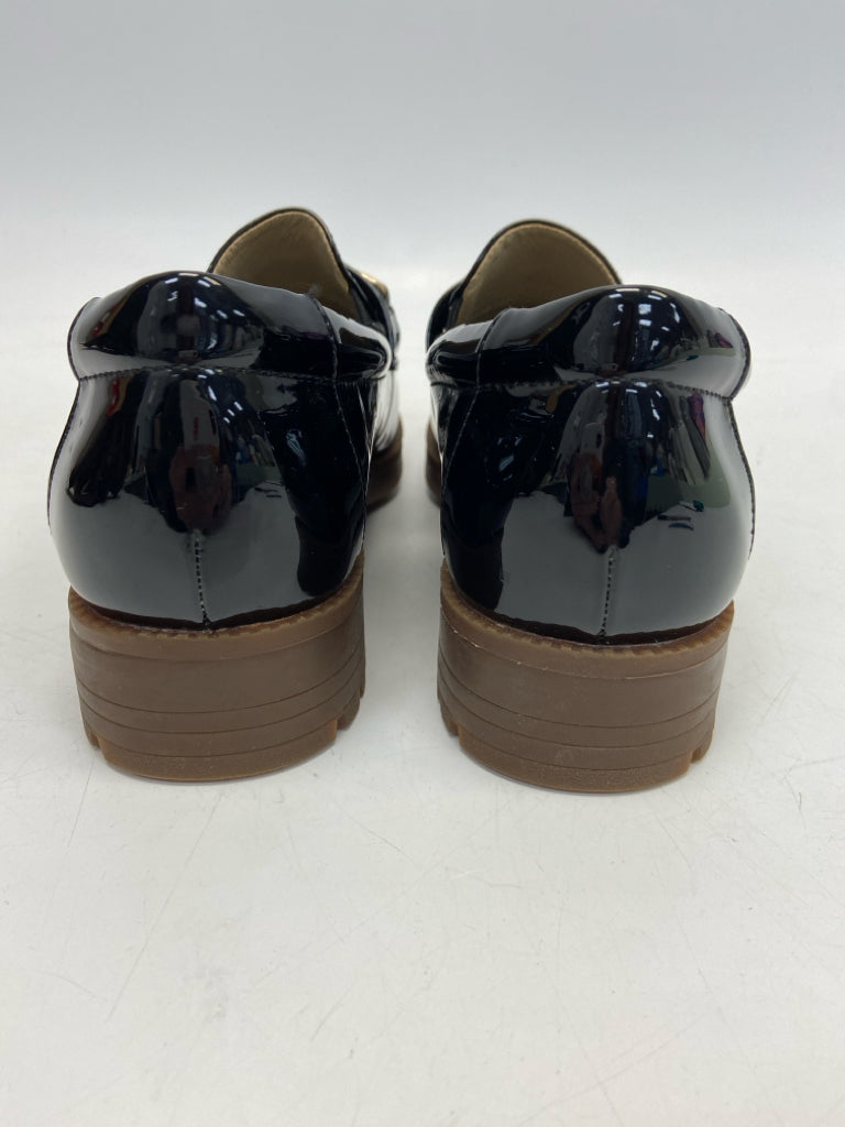 NWOT Revitalign US Shoe Size 8 Black Patent Flats