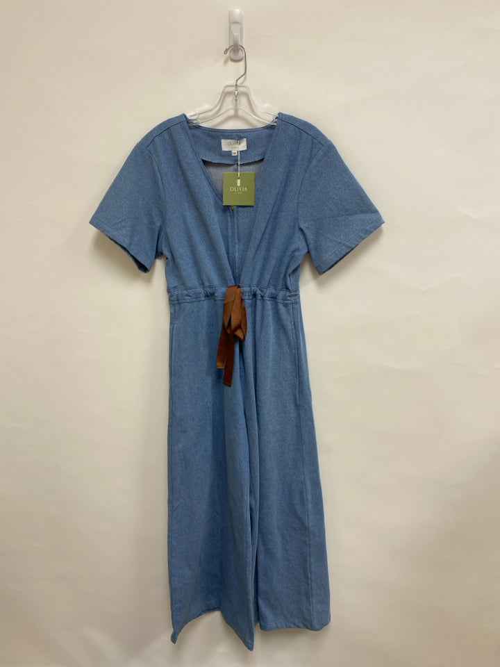 NWT Size M Light Blue V Neck Denim Ladies Jumpsuit