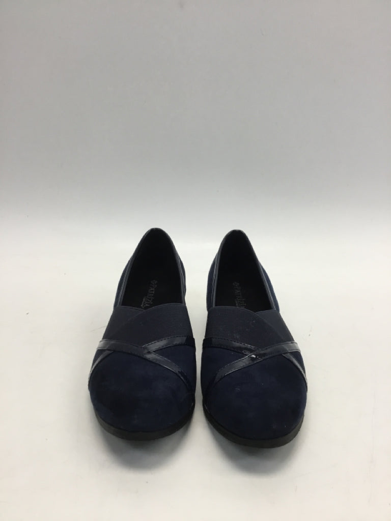 Patrizia US Shoe Size 10 Dark Blue Heels