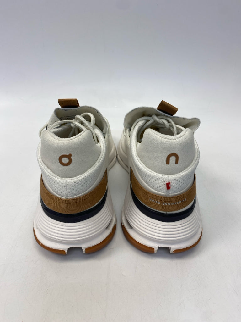 On Cloud Size 9.5 White Lace-Up Men&