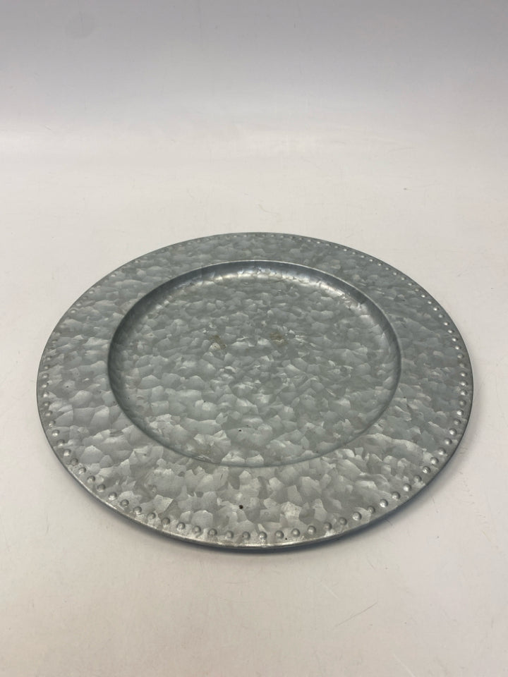 Silver Galvanized Metal Plate (s)