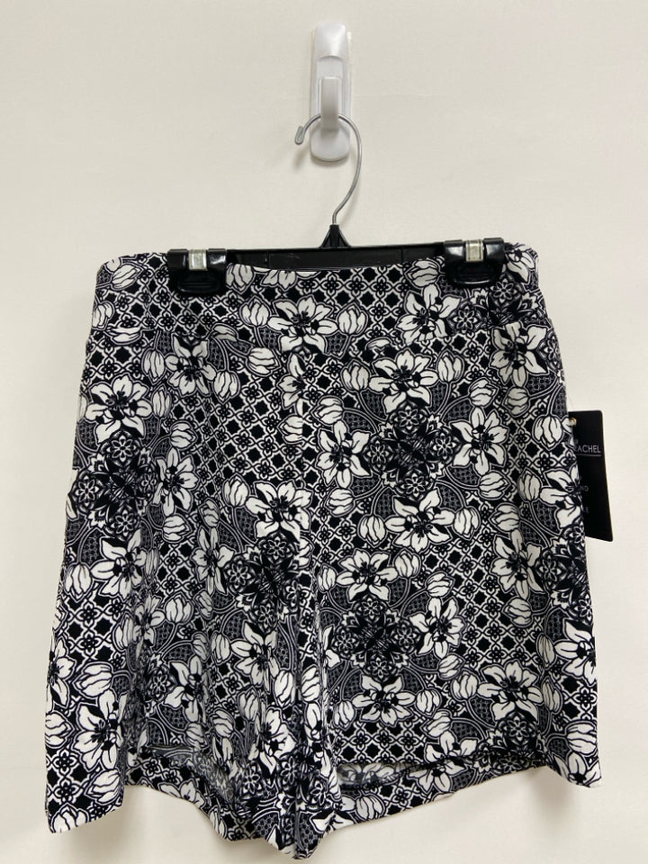 NWT Zac/Rachel Size S Black White Floral Ladies Shorts