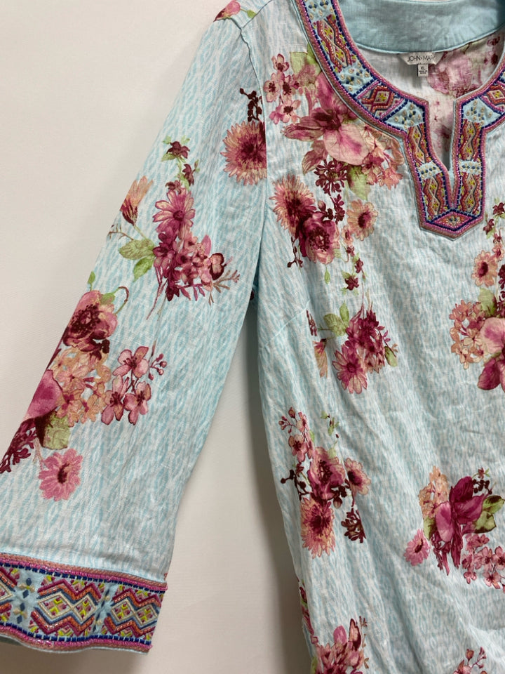 JOHN MARK Size XL Aqua/White Pink Floral Tunic Embroidered Ladies Top