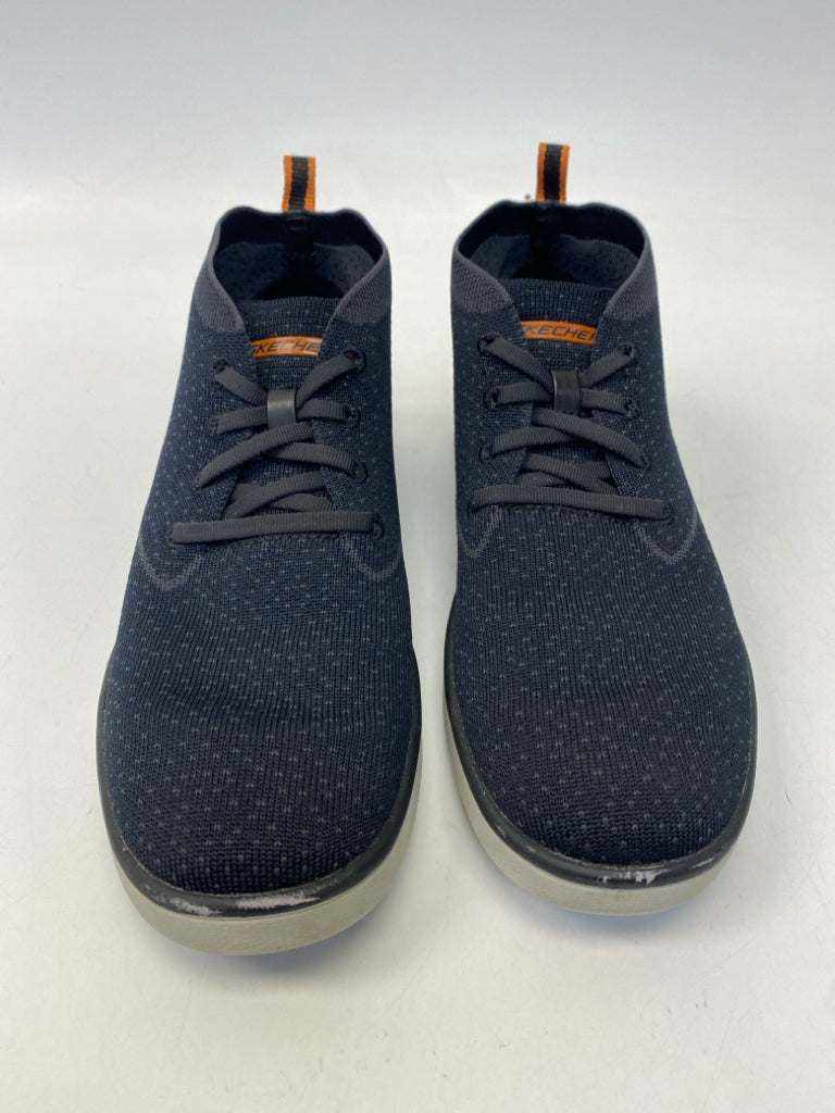 Skechers Size 7.5 Dark Navy Men&