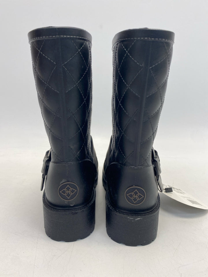 NWT US Shoe Size 9 Black Quilted Boots