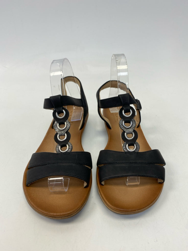 NWOT Naturalizer  Size 7.5 Black Gray Sandals