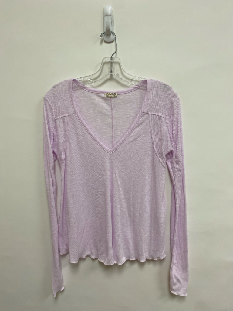 Free People Size XS Pale Lavender Ribbed V Neck Ladies Top