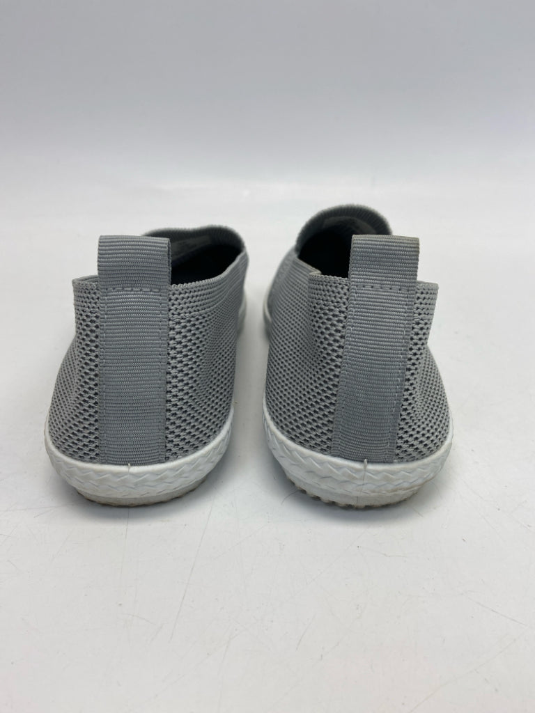 Tommy Bahama  Size 8.5 Mesh Fabric Sneakers