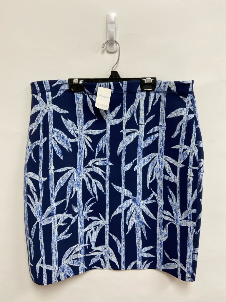 NWT J McLaughlin Size XL Navy White Print Ladies Skirt