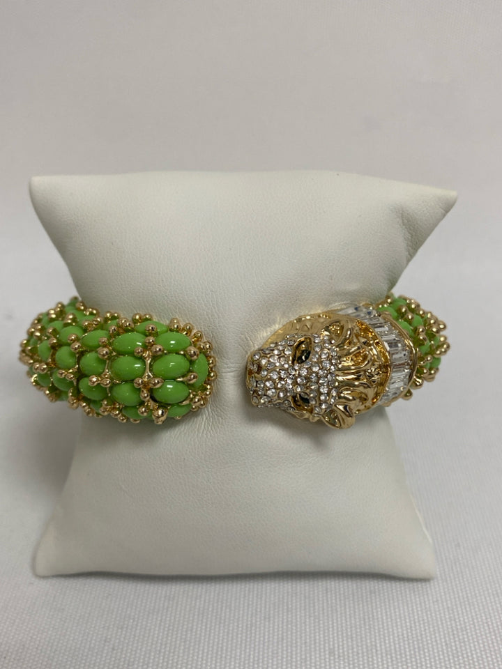 Green Gold Color Animals Bracelet