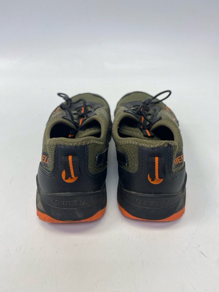 Merrell SIZE 5 Green/Black Boy&