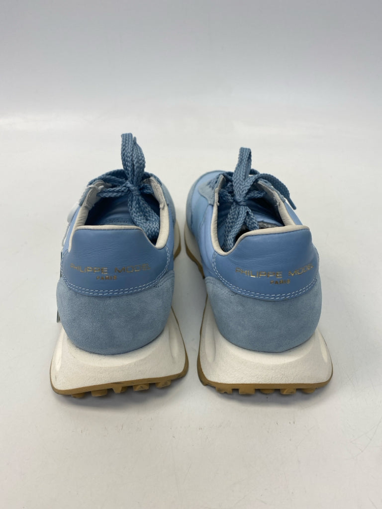 NWT Philippe Model  Size 8 Blue Sneakers