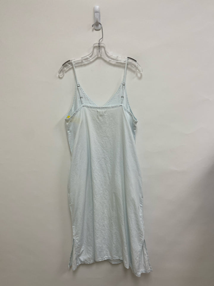 Size L Pale Blue Sleeveless Ladies Dress