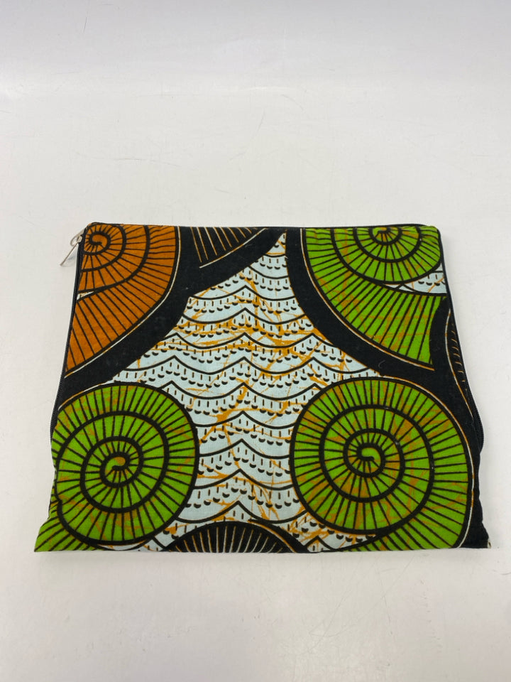 Brown/Black Green/Gray Print Fabric Electronic/Accessory