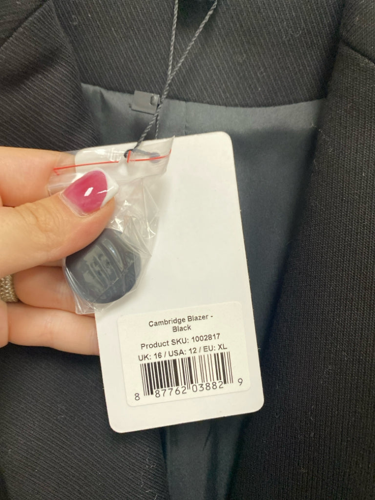 NWT SAINT + SOFIA Size 12 Black Double-Breasted Ladies Jacket