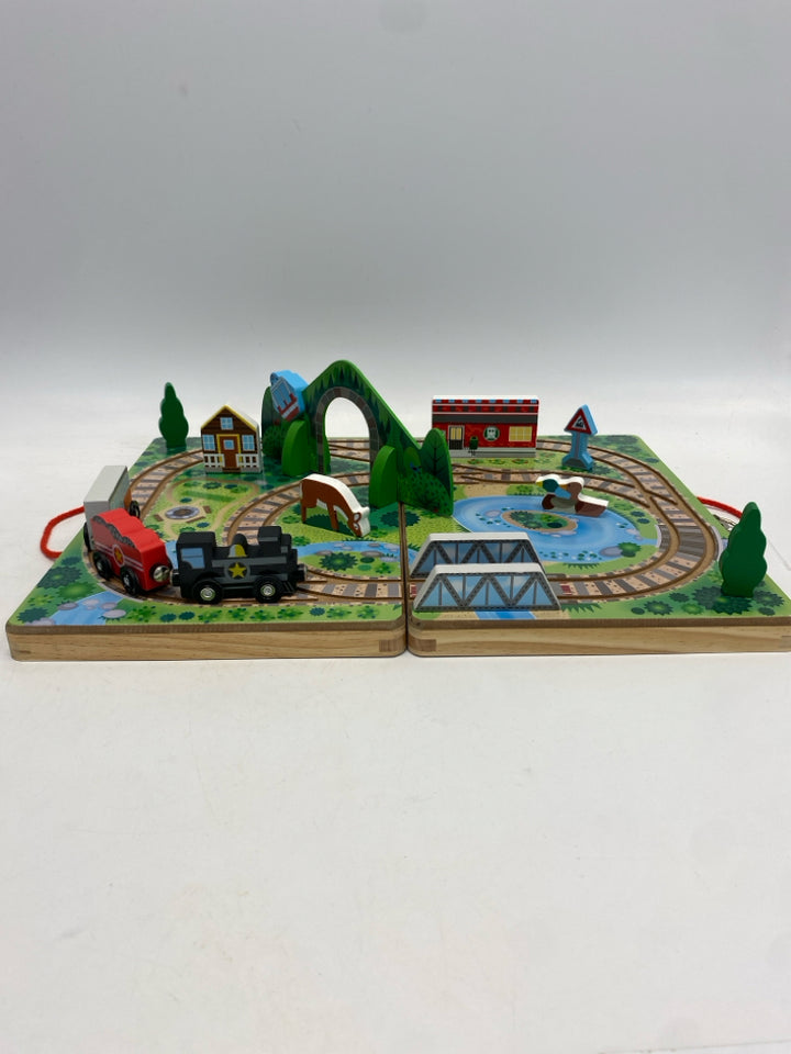 Melissa and Doug Wood Train Set