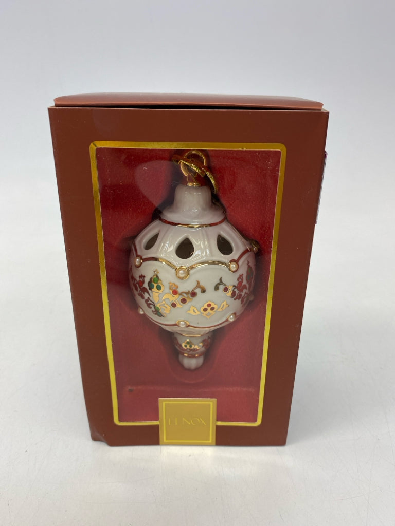 Lenox Ornaments Inner Glow Globe