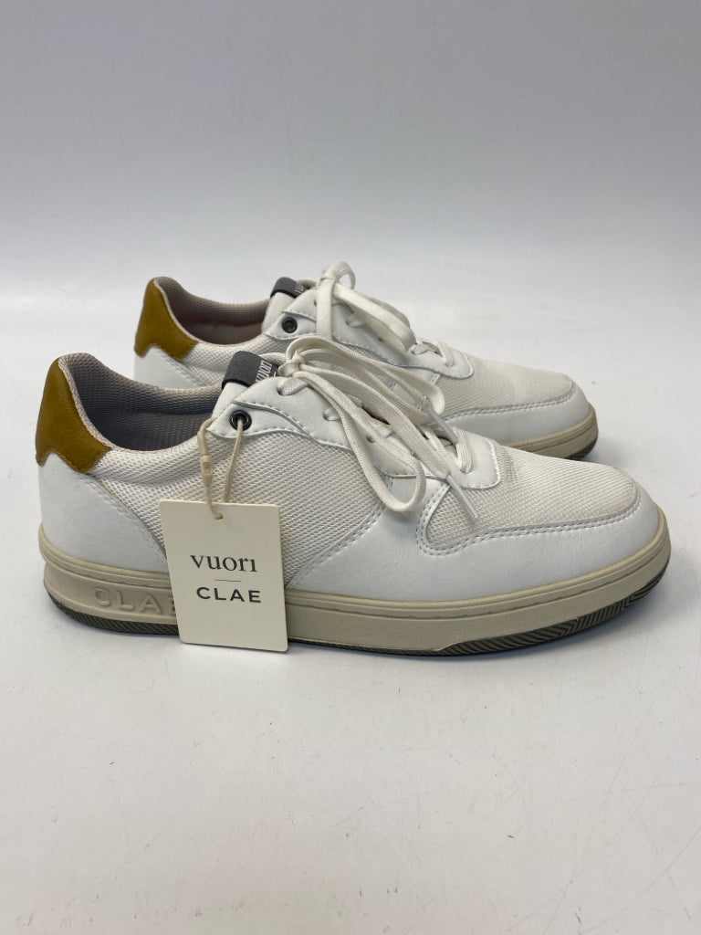 NWT vuori Size 7.5 White Lace-Up Men&