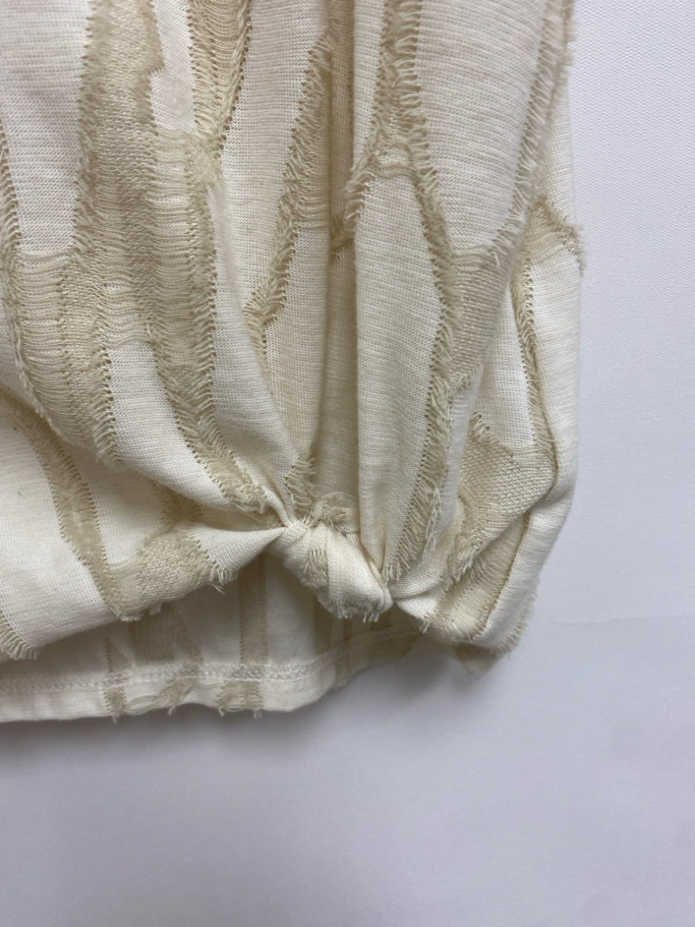 NWT Dolan Left Coast Size L White Beige Ruffles Ladies Top