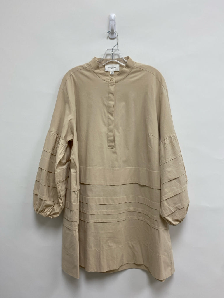 Pomander Place  SIZE  XXL Beige Quarter Button Plus Size Dress