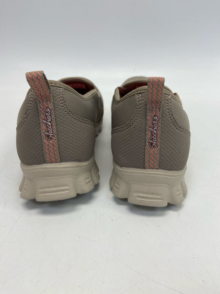 NWOT Skechers  Size 8 Brown Sneakers