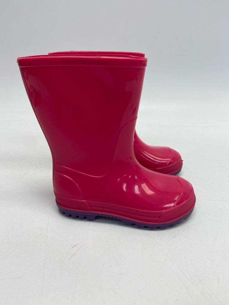 SIZE 7/8 Pink Rubber Girl&