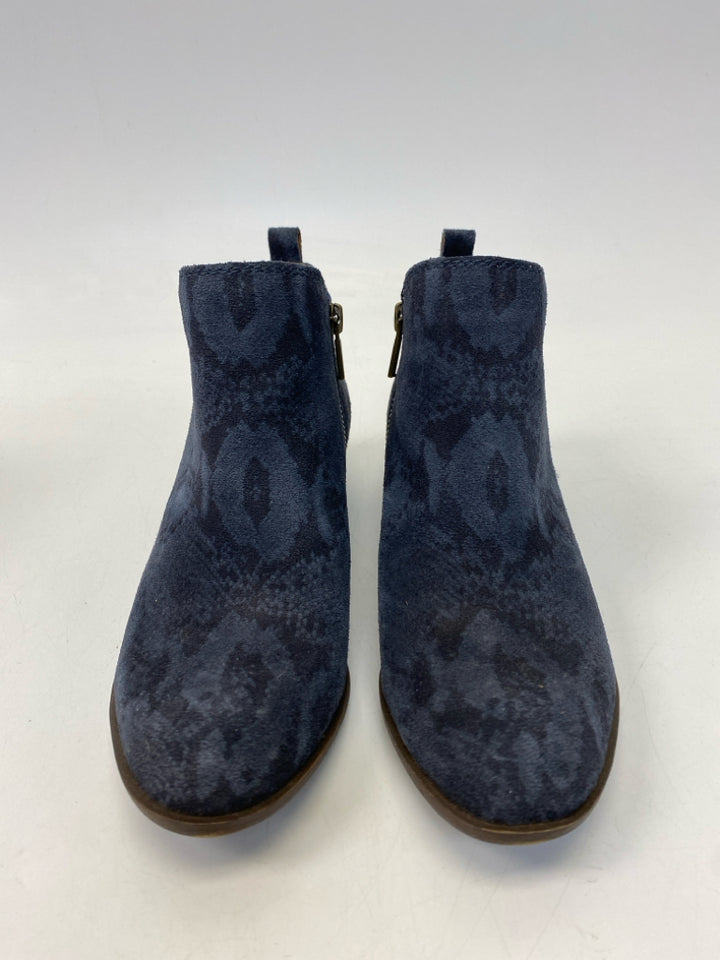 Lucky Brand  Size 7 Blue Side Zipper Boots