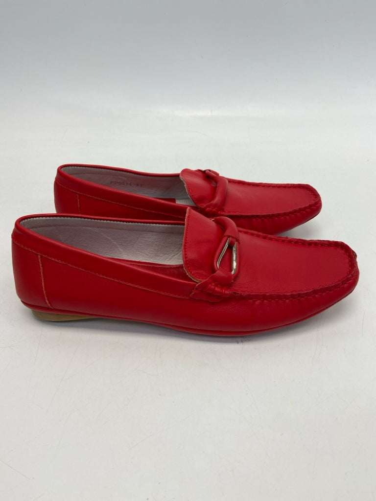 Size 41 Red Flats