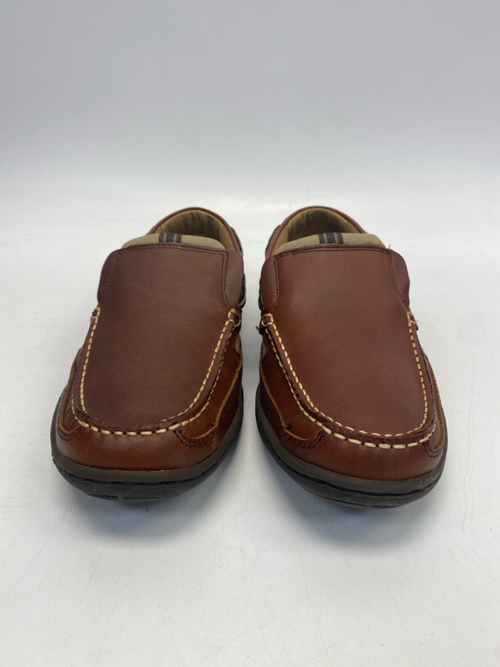 NWOT Size 11 Brown Men&