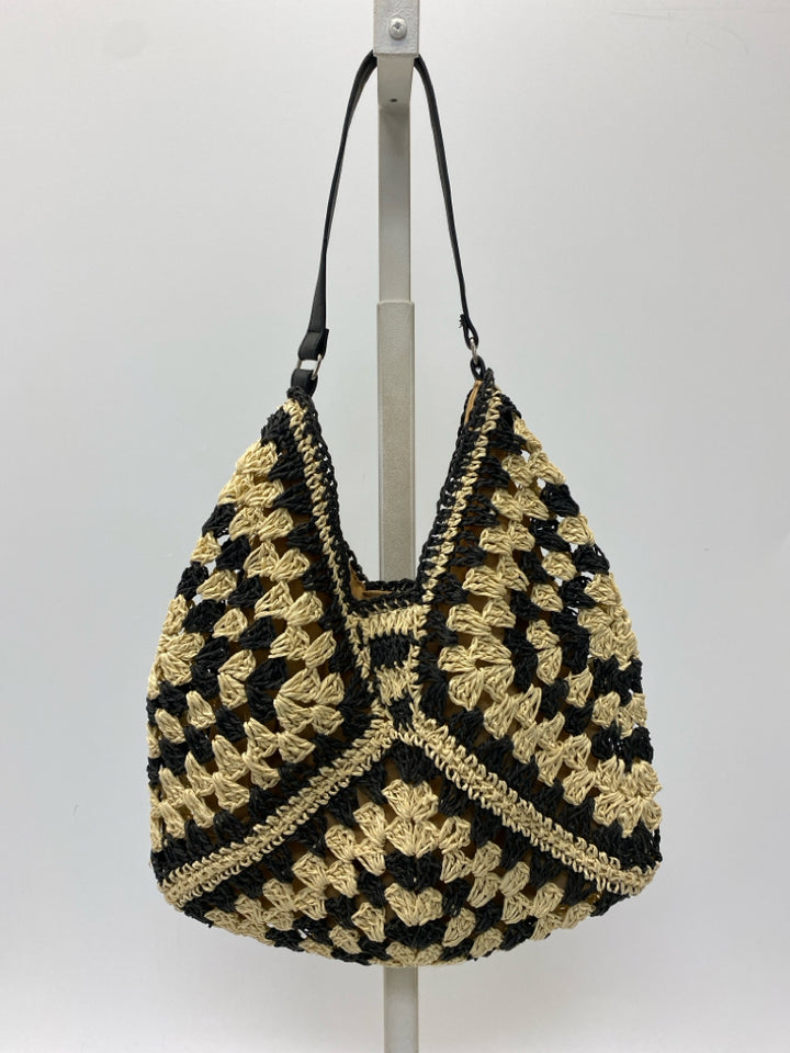 Black Natural Woven Straw Handbag