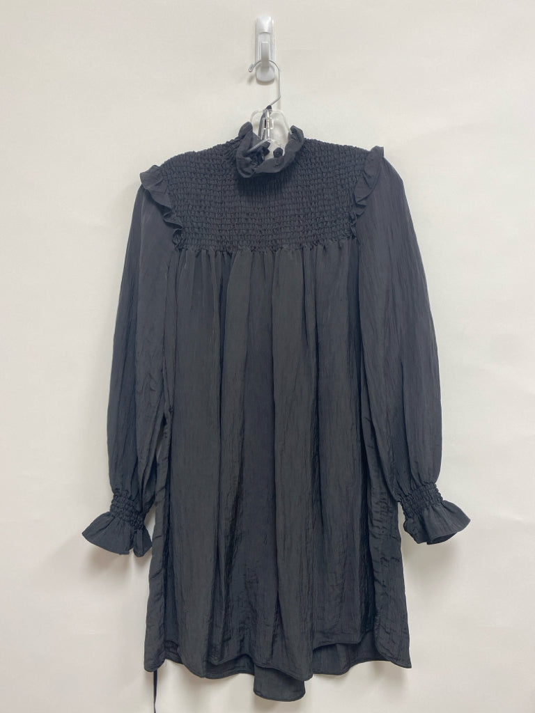 French Connection Size XS Black Smocking Ladies Dress