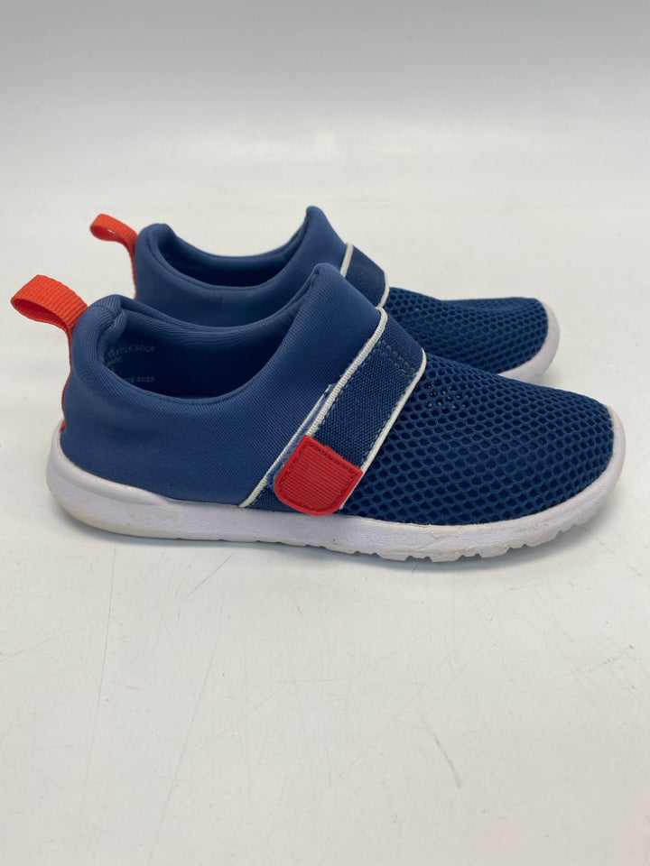 Cat &amp; Jack SIZE 10 Blue/White Red Mesh Boy&