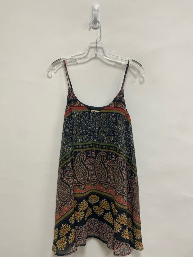 show me your MUMU Size XS Black/White Burgundy/Green Paisley Ladies Dress
