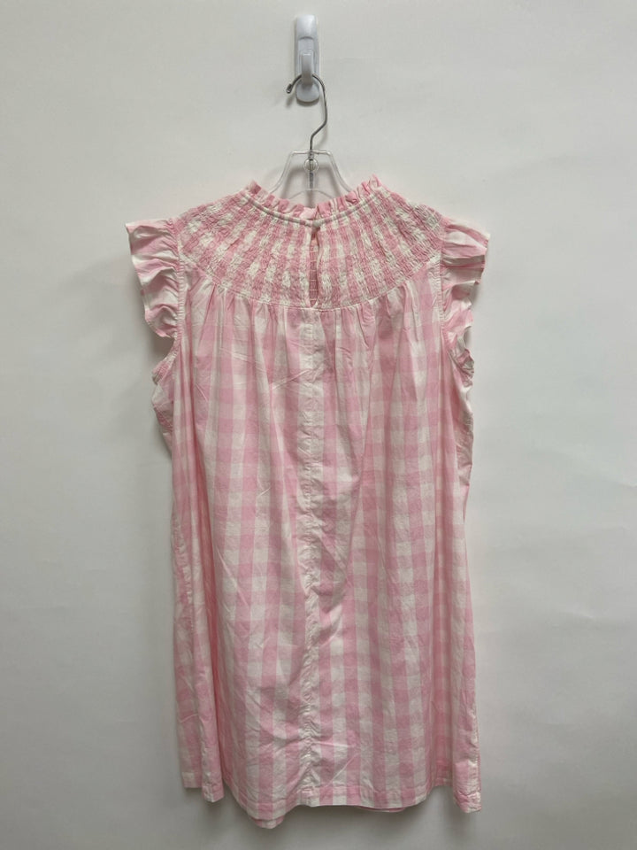 NWT Crown &amp; Ivy Size L Pink/White Smocking Ladies Dress