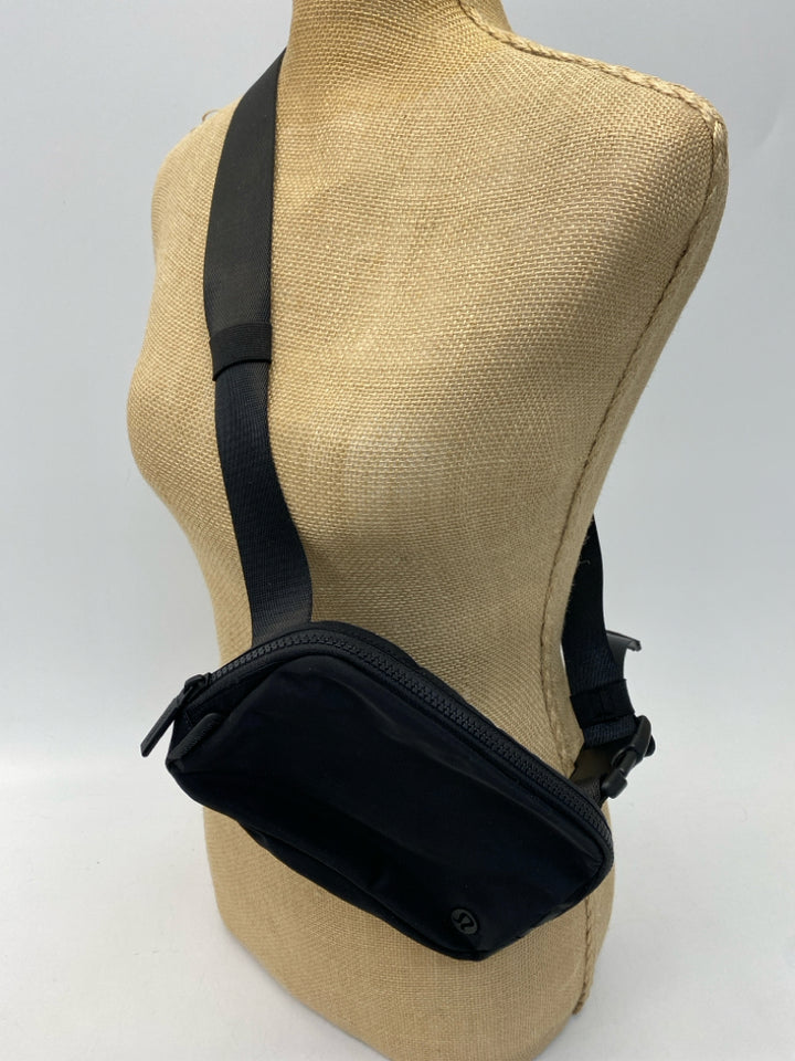 Lululemon Black Belt Bag