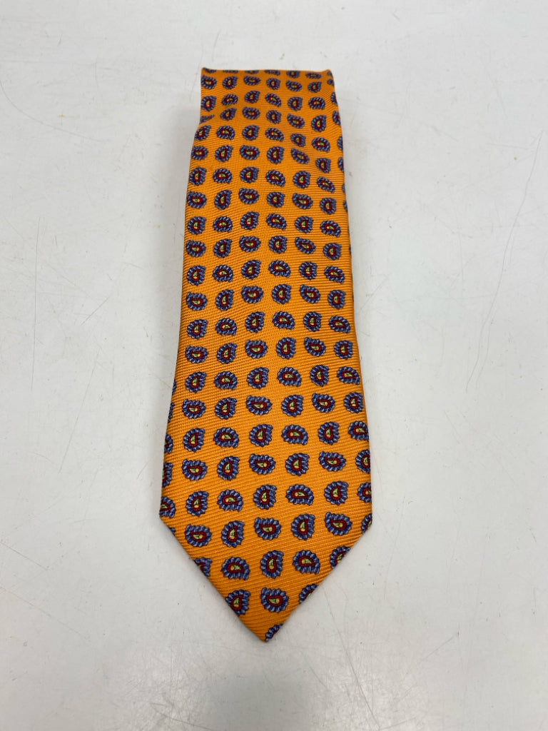 Robert Talbott Orange Navy Paisley Men&