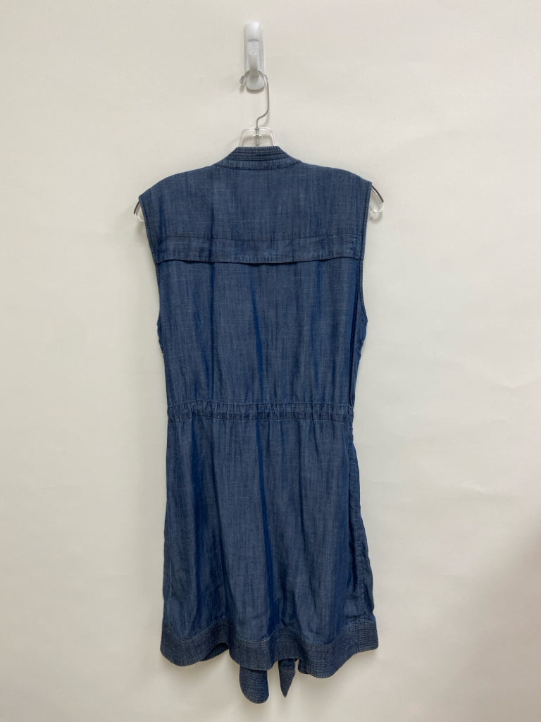 Gap Size M Blue Sleeveless Chambray Ladies Jacket