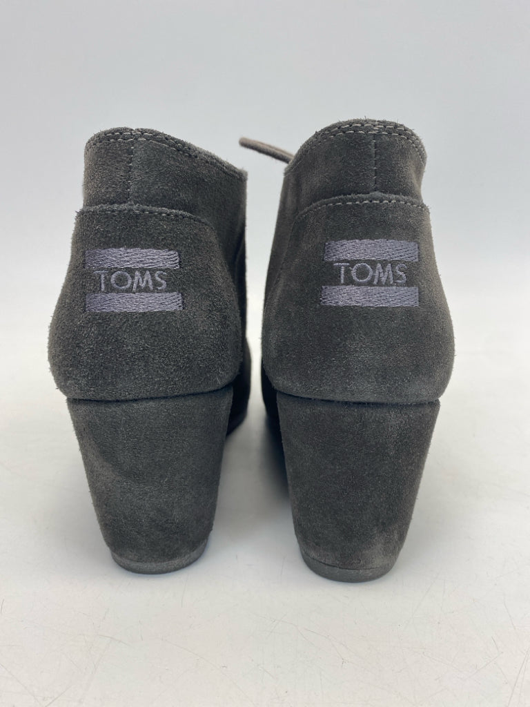 Toms US Shoe Size 10 Gray Boots