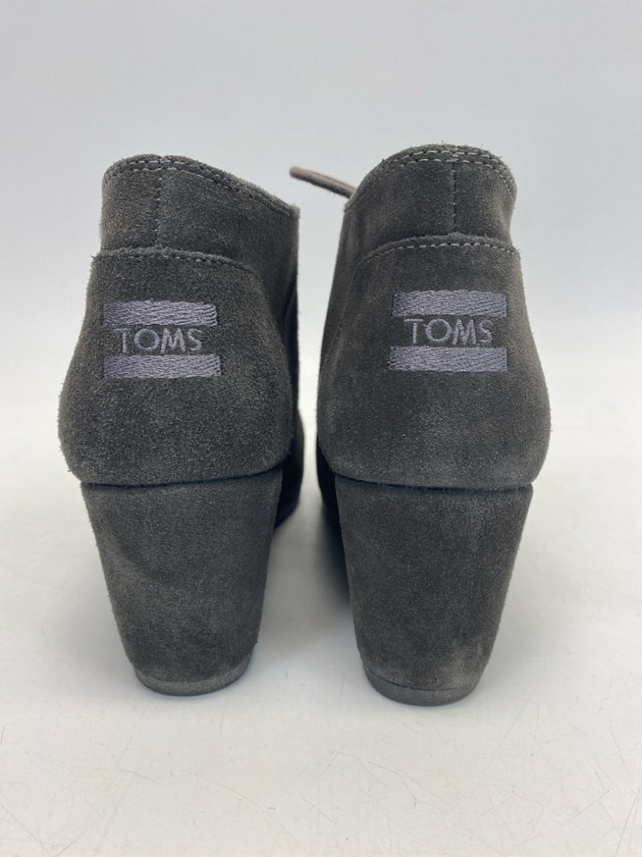 Toms US Shoe Size 10 Gray Boots