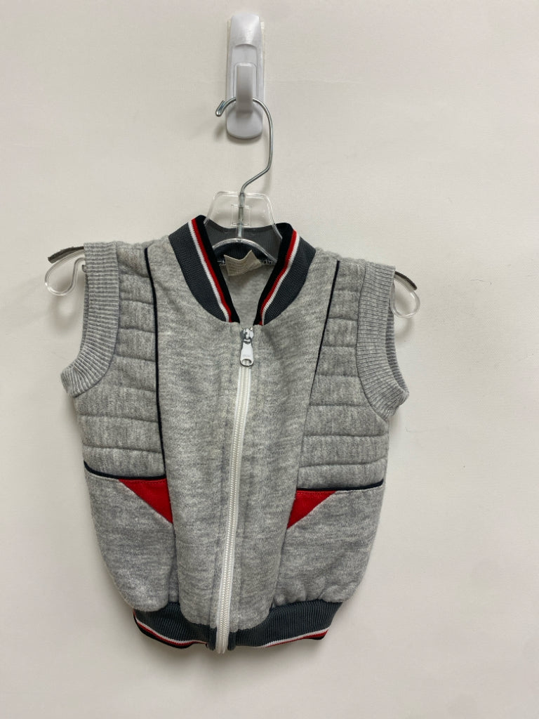 SIZE 3T Gray Red/Black Trimmed Zip Down Boy&
