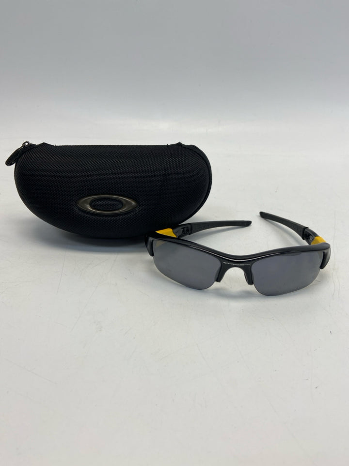 Oakley Black Yellow Men&
