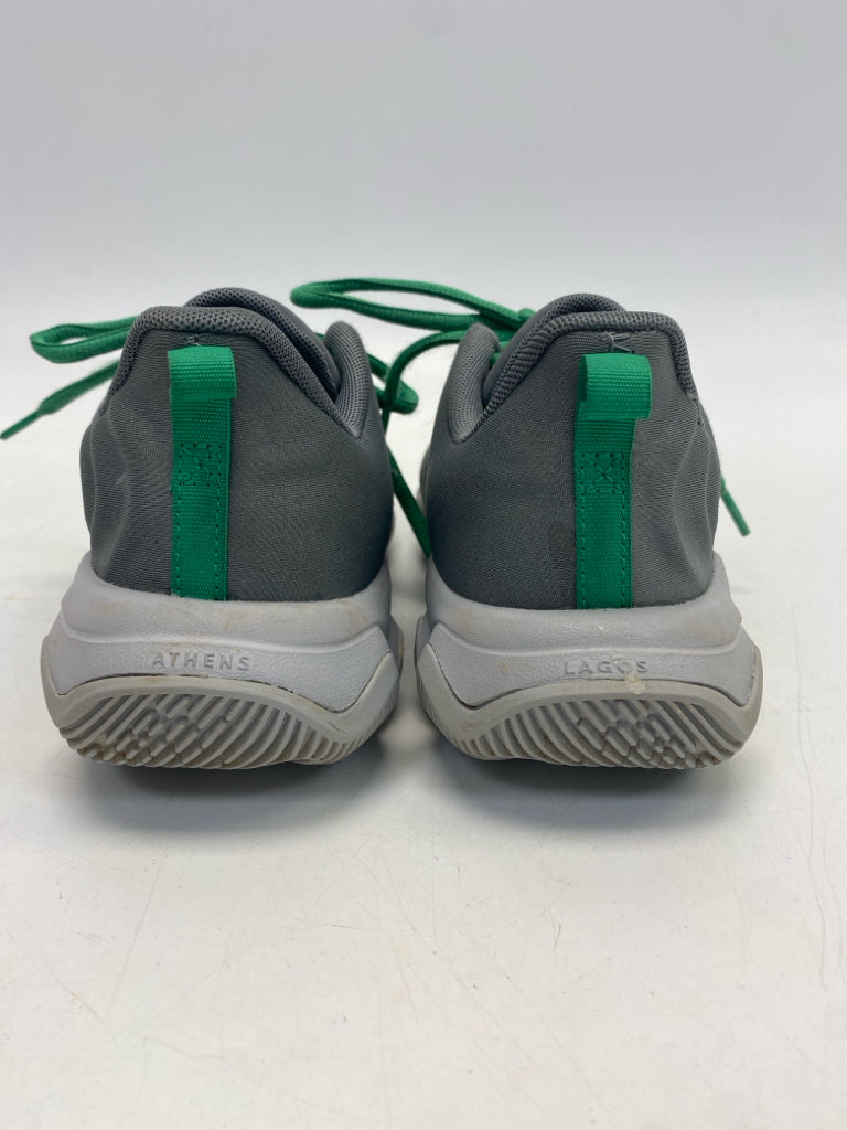 Nike SIZE 4 Gray Green Girl&