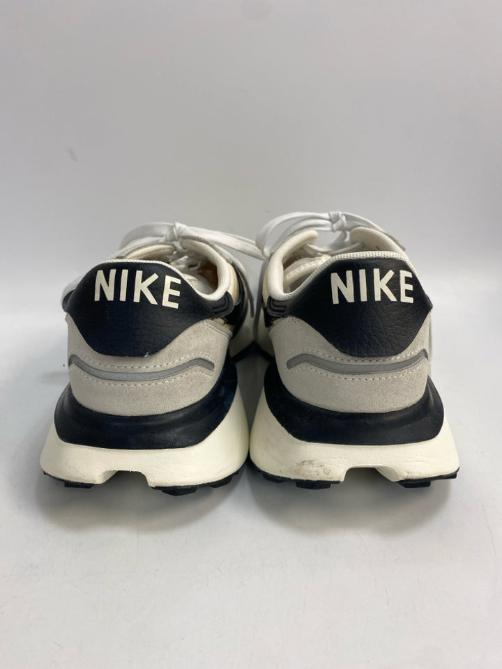 Nike US Shoe Size 10 Cream Gray/Black Lace-up Sneakers