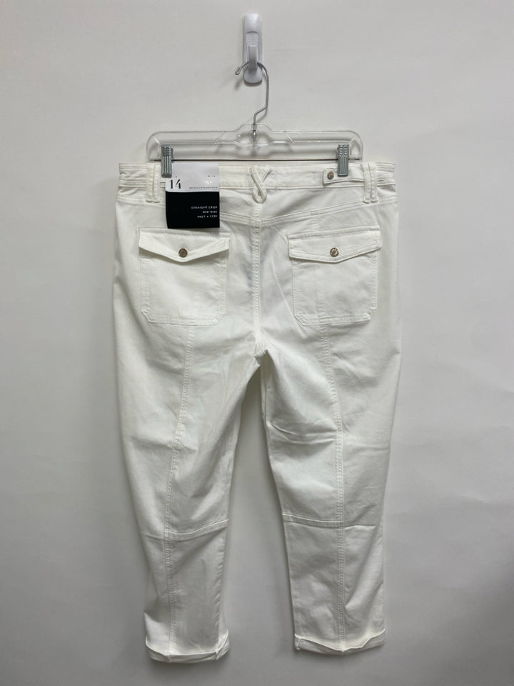 NWT Wht House/Blk Mkt Size 14 White Cropped Ladies Pants