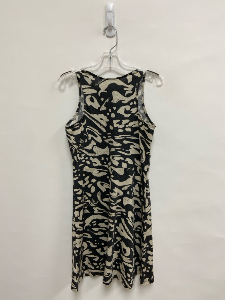 NWT H&amp;M SIZE 12/14 Black Beige Shapes Sleeveless Girl&