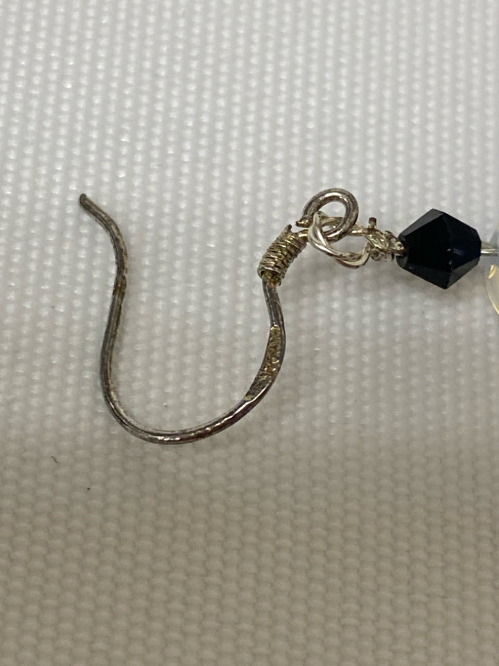 NEW/PKG Black Iridescent Beaded Earrings