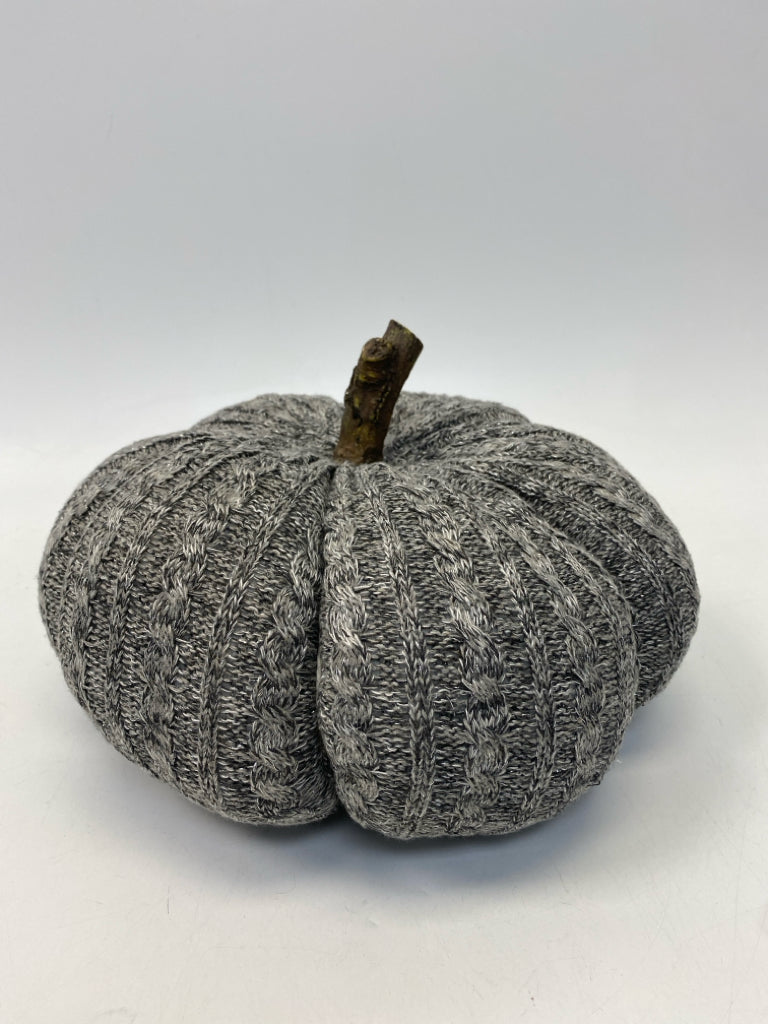 Gray Gray Pumpkin Fall