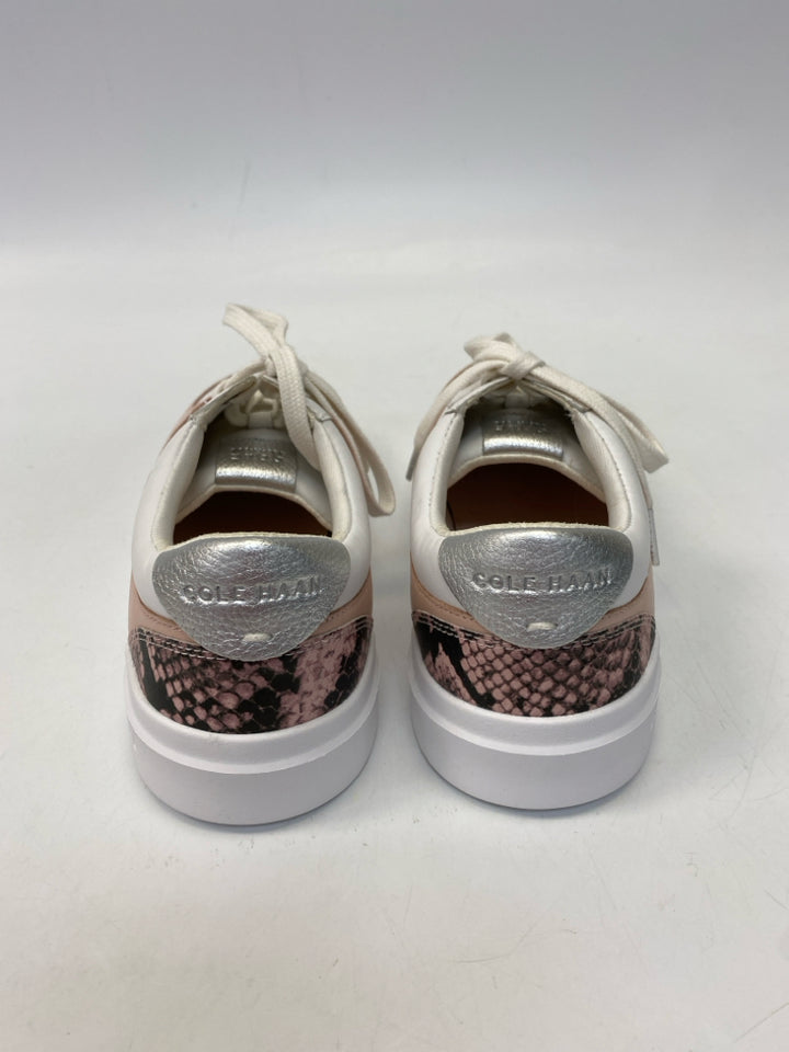 Cole Haan  Size 8.5 Coral White Lace-up Sneakers