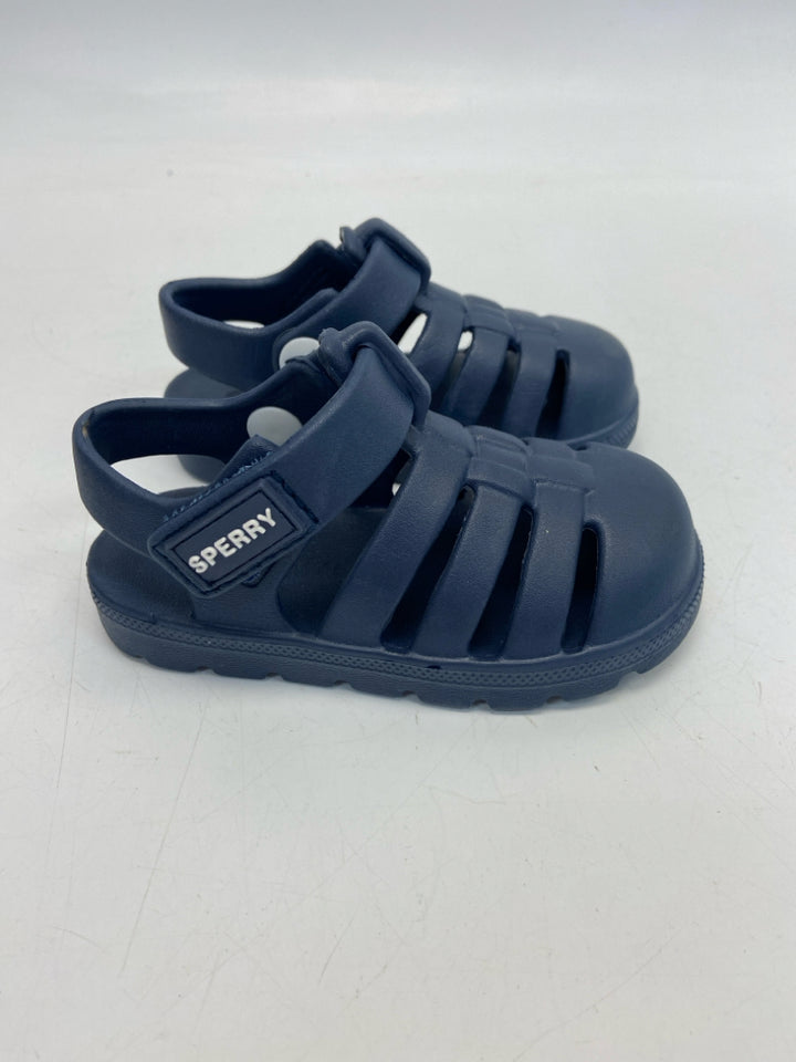 NWOT Sperry SIZE 4 Navy Boy&