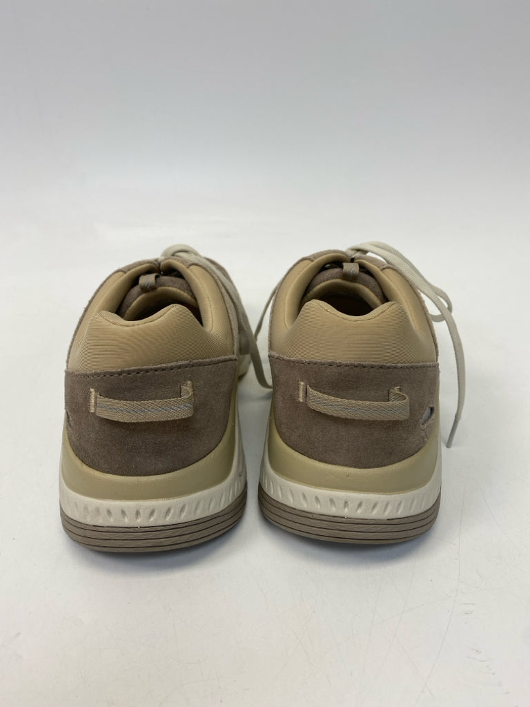 Dansko  Size 39 Brown Beige Lace-up Sneakers